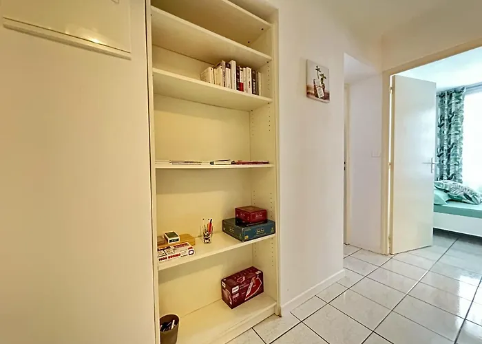 Polichinelle Hyper Centre - Wifi - Balcon & Parking Proche Apartament *